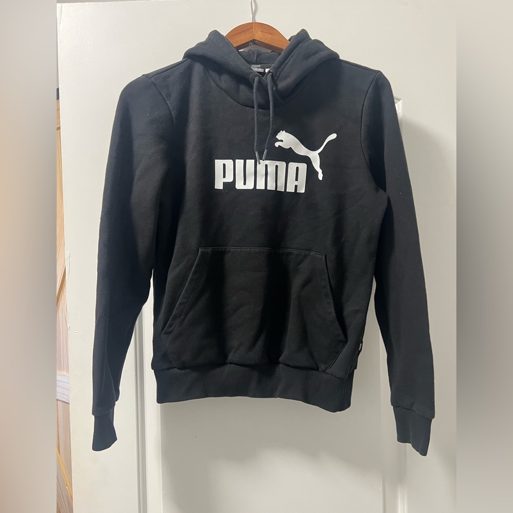 Puma hoodie youth medium